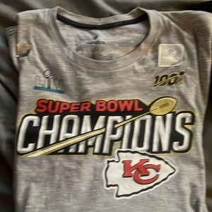 KC Chiefs T shirt